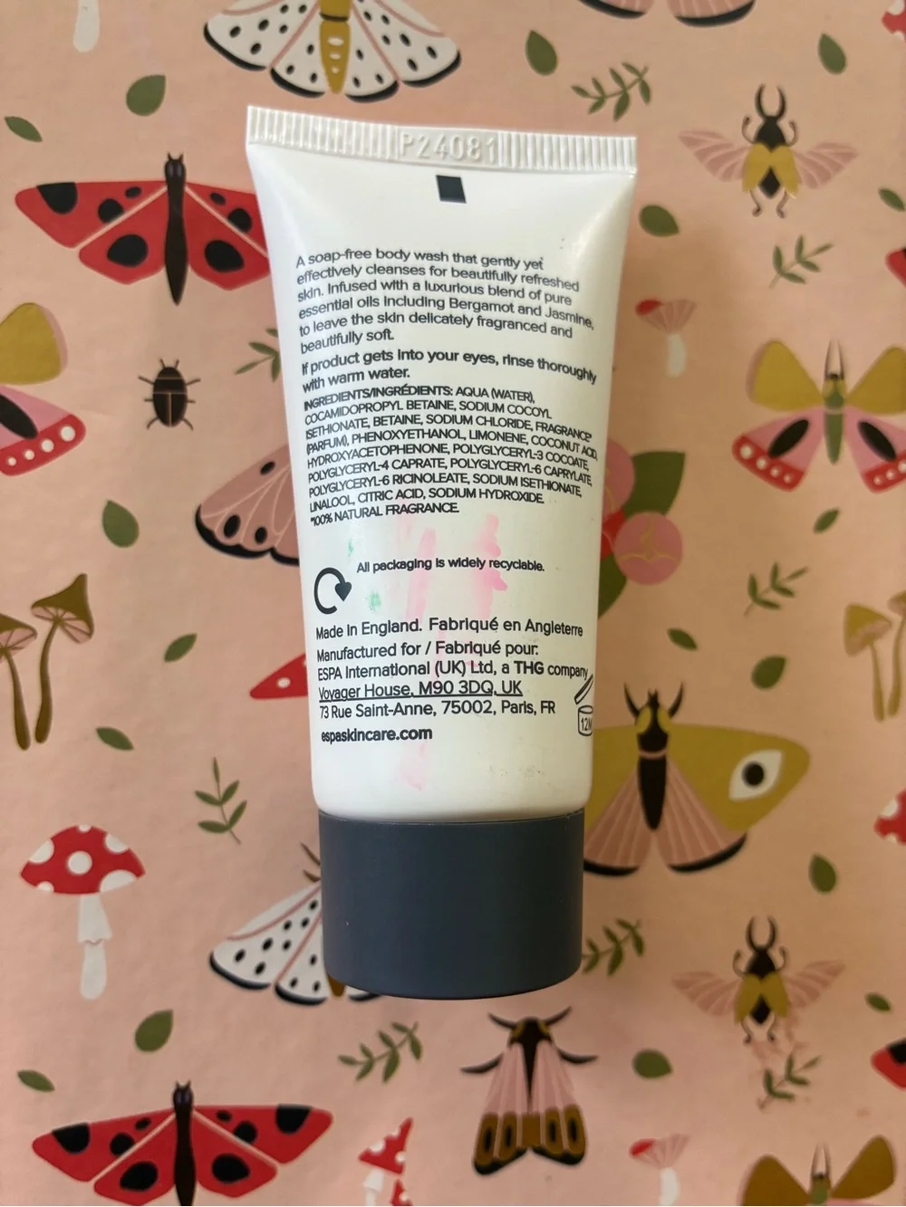 COVERGIRL Lip Lava High-Shine Gloss and ESPA Bergamot & Jasmine Body Wash - 30ml